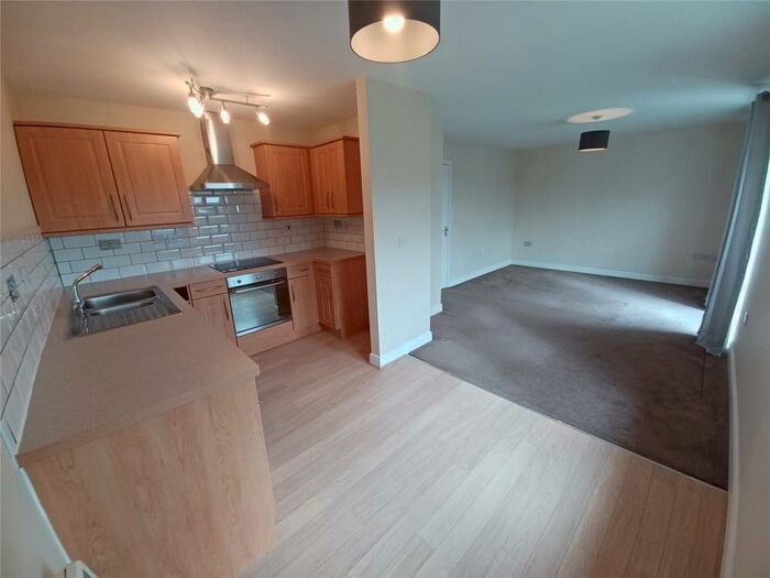 2 Bedroom Flat To Rent In Blue Cedar Drive, Streetly, Sutton Coldfield, B74