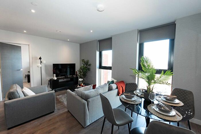 2 Bedroom Apartment To Rent In Carpenters Row, Liverpool, L1