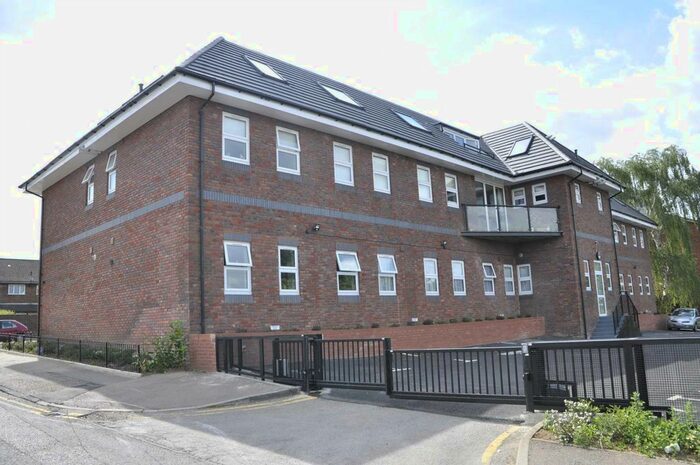 2 Bedroom Property To Rent In Southgate Road, Potters Bar, Hertfordshire, EN6