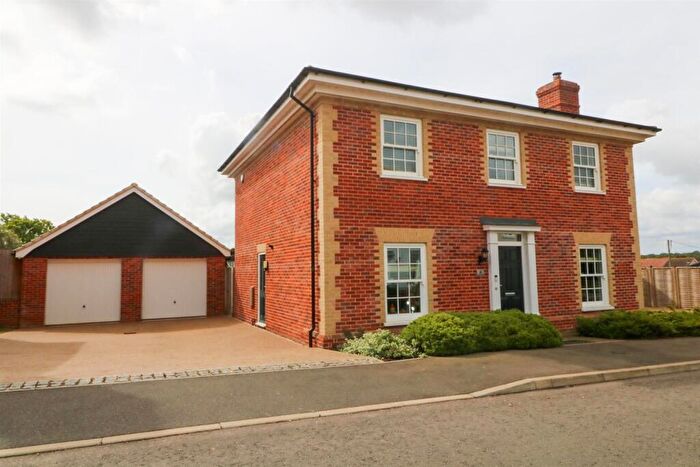 4 Bedroom Detached House For Sale In Oak Drive, Aldringham, IP16