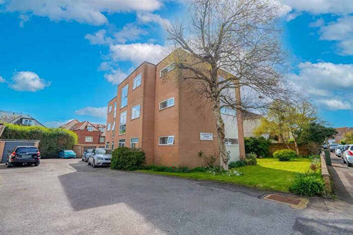 2 Bedroom Apartment To Rent In Audrayton Court, Twynham Road, Bournemouth, BH6