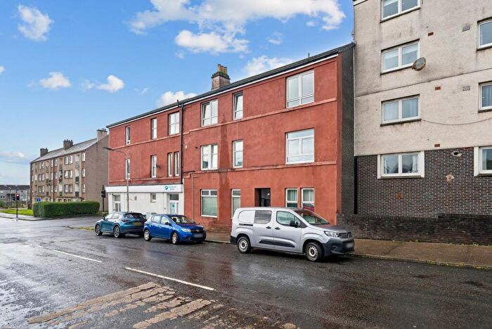 2 Bedroom Flat For Sale In Grant Street, Helensburgh, G84