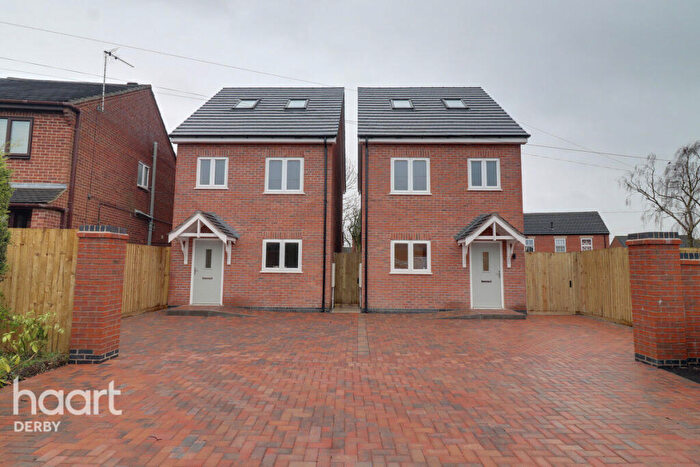 3 Bedroom Detached House For Sale In Providence Street, Ripley, DE5