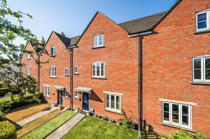 4 Bedroom Terraced House For Sale In Hawks Rise, Yeovil, Somerset, BA22