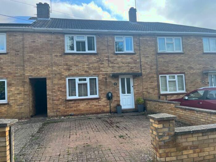 3 Bedroom Terraced House To Rent In Greenhill Crescent, The Headlands, Daventry, NN11