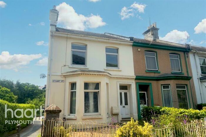 4 Bedroom End Of Terrace House To Rent In Plymouth, PL1
