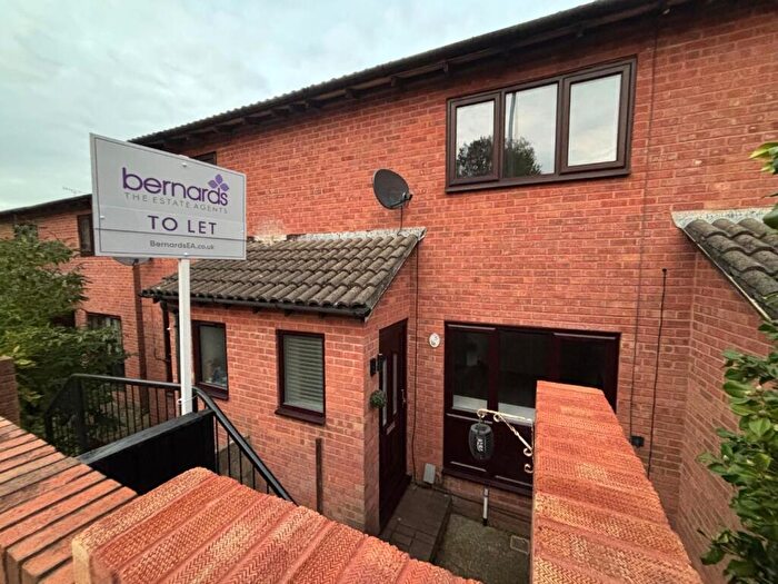 2 Bedroom Terraced House To Rent In Laurus Close, Waterlooville, PO7