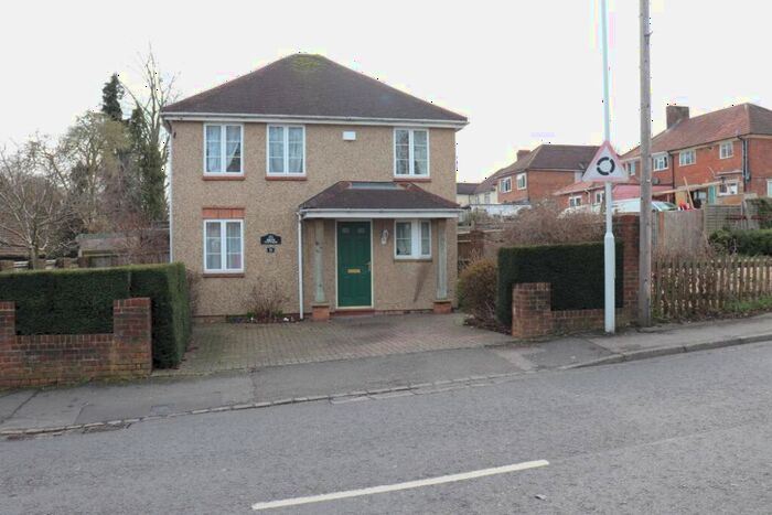 2 Bedroom Detached House To Rent In B Copyground Lane, High Wycombe, HP12