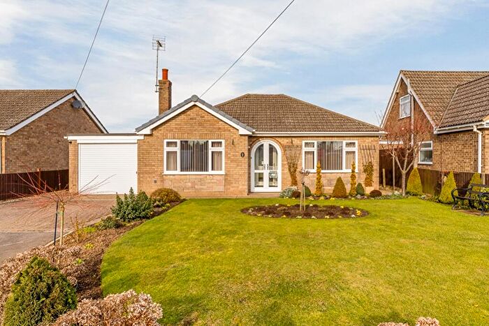 2 Bedroom Detached Bungalow For Sale In Chapel Gardens, Whaplode, PE12