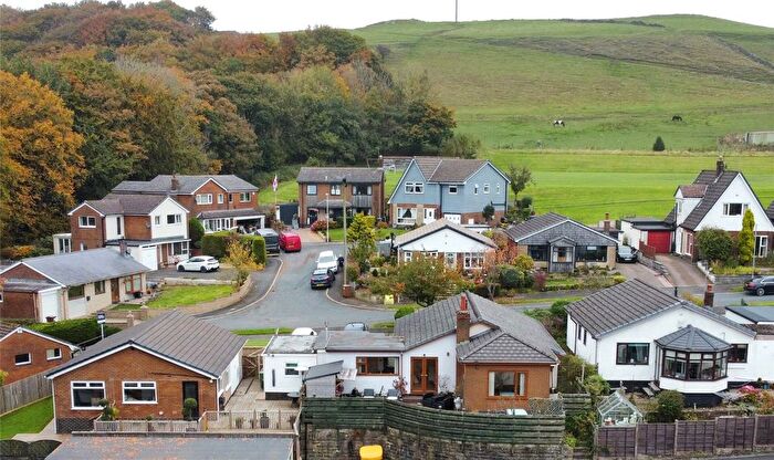 3 Bedroom Bungalow For Sale In Heightside Avenue, Rawtenstall, Rossendale, BB4