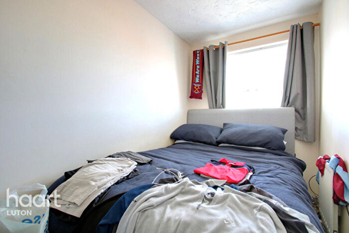 3 Bedroom End Of Terrace House To Rent In Tamar Close, Stevenage, SG1