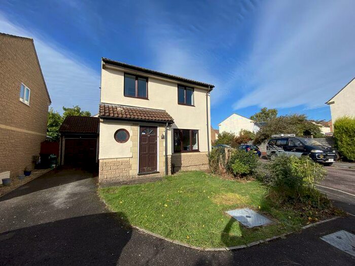 3 Bedroom Detached House To Rent In Cooks Close, Bristol, BS32