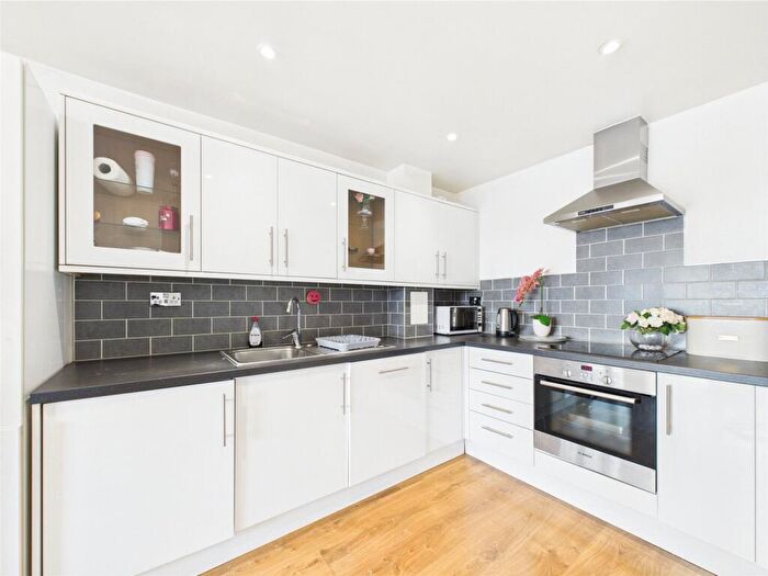 2 Bedroom Maisonette To Rent In Market Place, Romford, RM1