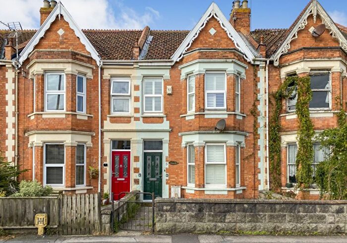 4 Bedroom Terraced House For Sale In Highbridge Road, Burnham-On-Sea, Somerset, TA8