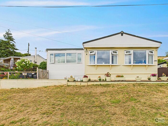 2 Bedroom Property For Sale In Newton Road, Bishopsteignton, TQ14