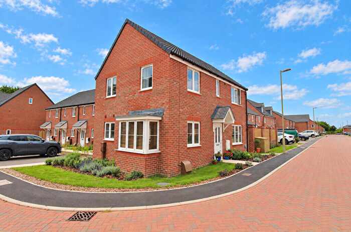3 Bedroom Detached House For Sale In Little Copper Thorn, Stubbington, Fareham, PO14