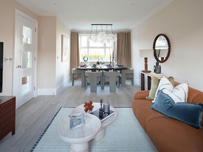 5 Bedroom Semi Detached House For Sale In At Trent Park, London, EN4