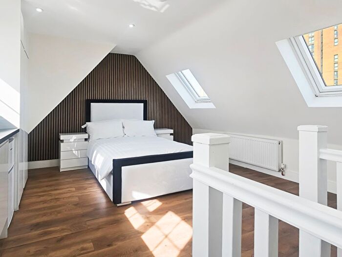Studio To Rent In Ealing Road, HA0