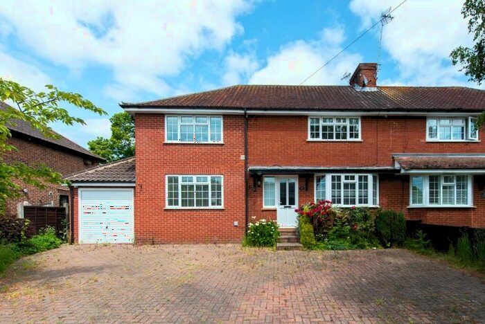5 Bedroom Semi-Detached House To Rent In Lark Field Rd, London, TN13