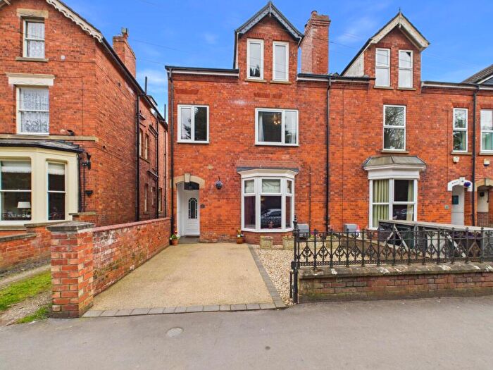 5 Bedroom Semi Detached House For Sale In Witham Road, Woodhall Spa, LN10