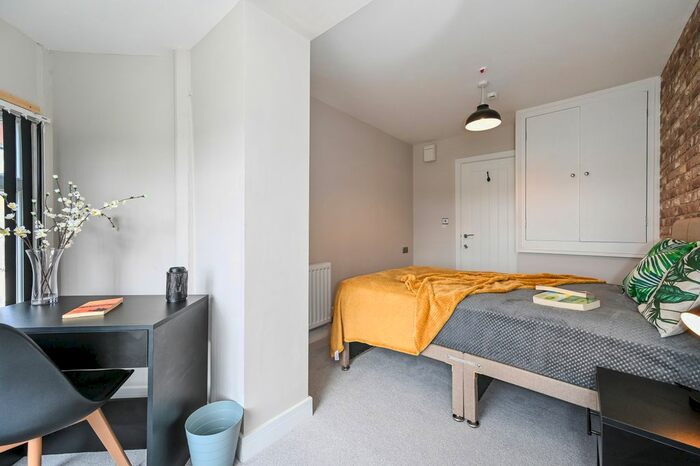 1 Bedroom Terraced House To Rent In North Road, Cardiff, CF14