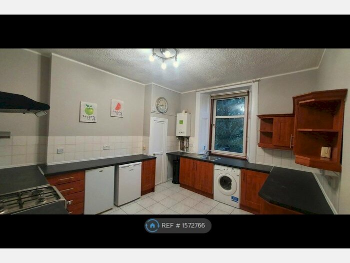 1 Bedroom Flat To Rent In Tollcross Road, Glasgow, G32
