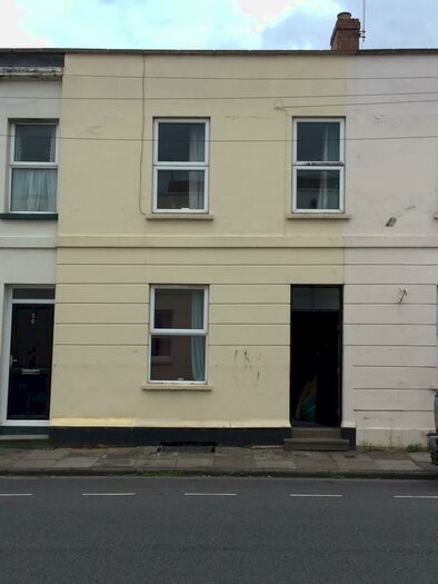 4 Bedroom Terraced House To Rent In St. Pauls Street North, St Pauls, Cheltenham, GL50