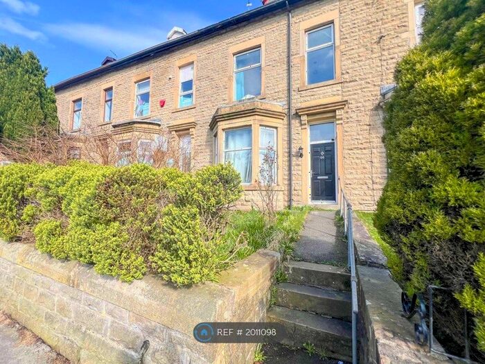 5 Bedroom Terraced House To Rent In Manchester Road, Haslingden, BB4