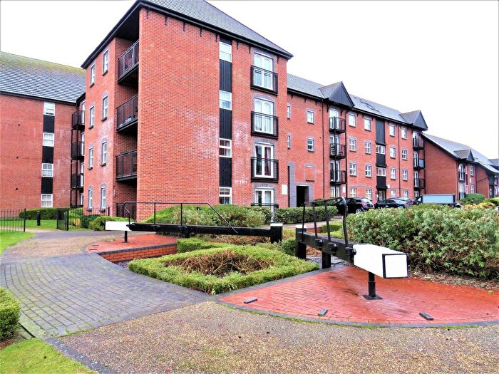 2 Bedroom Flat To Rent In The Wharf, Leighton Buzzard, LU7