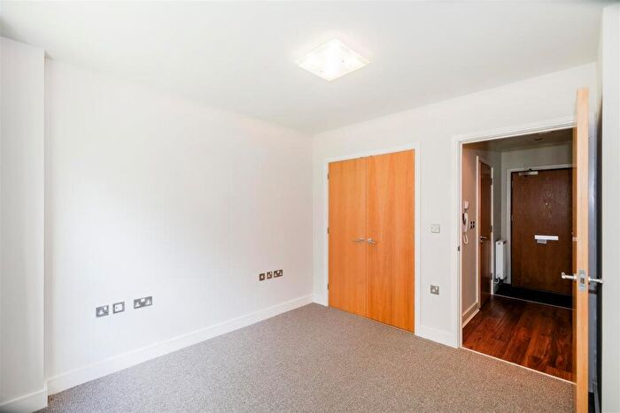 1 Bedroom Flat To Rent In Thomas Jacomb Place, London, E17
