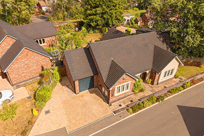 3 Bedroom Detached Bungalow For Sale In Holly Gardens, Webheath, Redditch, B97