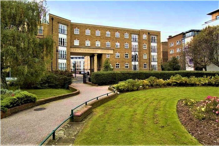 2 Bedroom Flat To Rent In Leathermarket Court, London, SE1