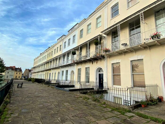2 Bedroom Apartment To Rent In Royal York Crescent, Clifton, Bristol, BS8