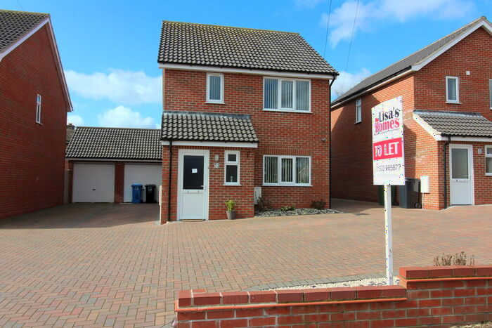 3 Bedroom Detached House To Rent In Westwood Avenue, Lowestoft, NR33