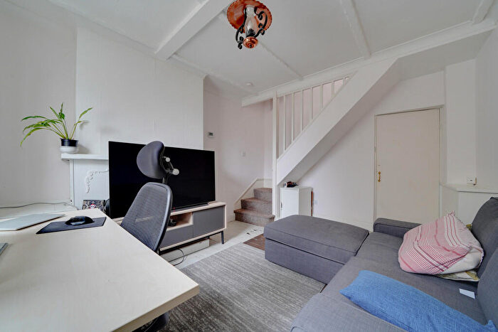 1 Bedroom Terraced House To Rent In St Georges Road, St Ives, PE27