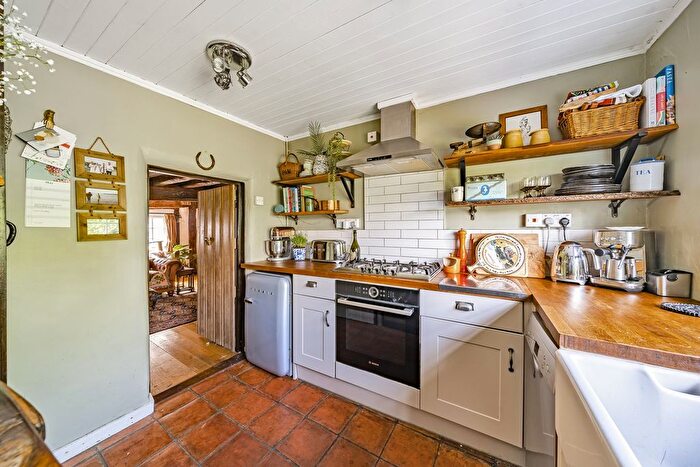 2 Bedroom Cottage For Sale In Church Street, Shillington, SG5