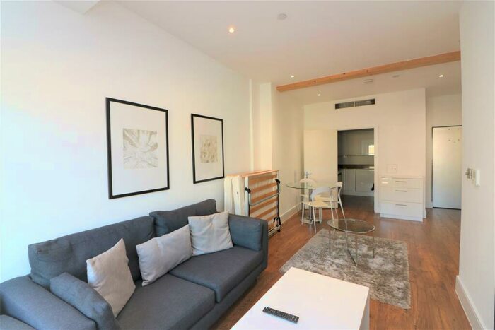 1 Bedroom Apartment To Rent In Commercial Road, Limehouse, E14