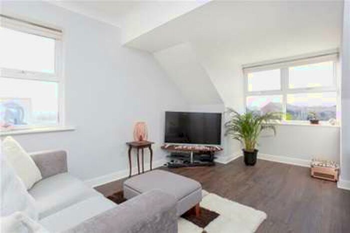 1 Bedroom Flat To Rent In Westward House, Whitecross Gardens, YO31