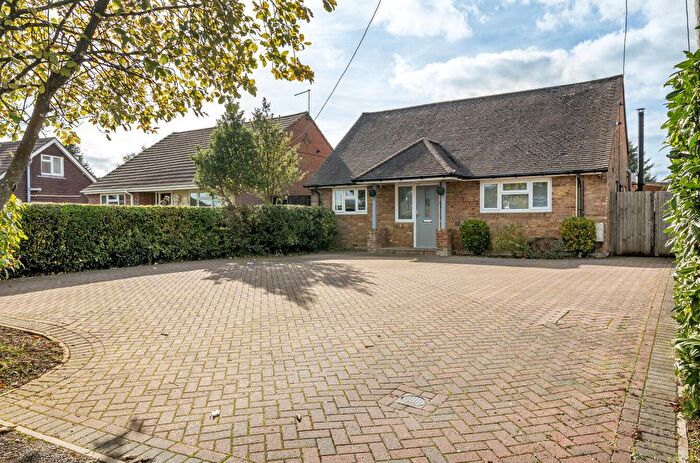 3 Bedroom Detached House For Sale In Rownhams Lane, North Baddesley, Hampshire, SO52