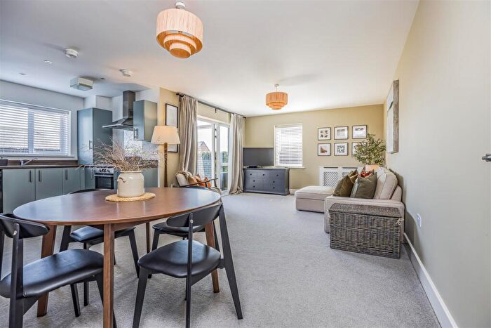 2 Bedroom Apartment For Sale In Meon Court, Havant *Price Guide £, -£, *, PO9