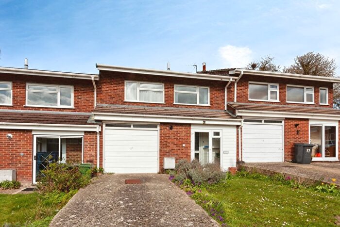 3 Bedroom Terraced House For Sale In Frescade Crescent, Basingstoke, Hampshire, RG21