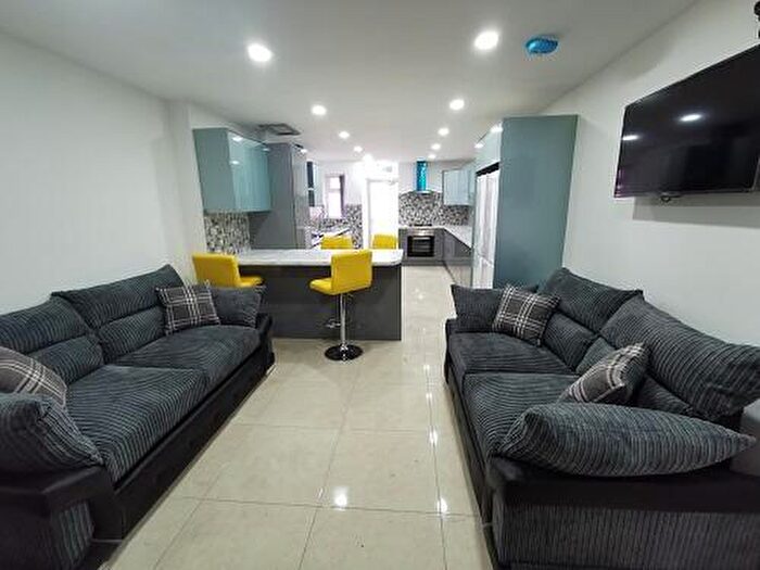 1 Bedroom Terraced House To Rent In Alton Road, Birmingham, B29
