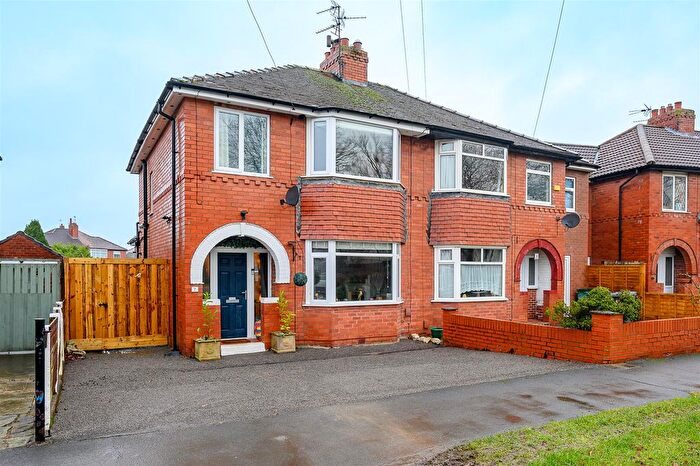 3 Bedroom Semi Detached House For Sale In Burnholme Drive, York, YO31