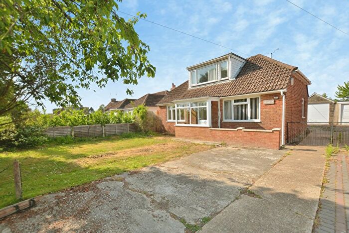 3 Bedroom Bungalow For Sale In Magpie Hall Road, Stubbs Cross, Ashford, Kent, TN26