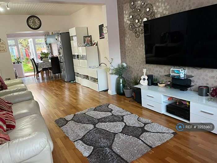 4 Bedroom Terraced House To Rent In Torcross Road, Ruislip, HA4