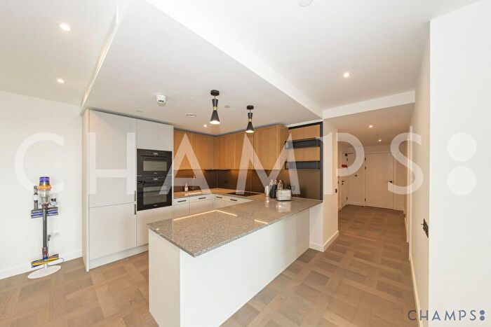 3 Bedroom Flat To Rent In Boxwood Gardens, London Dock, London, E1W