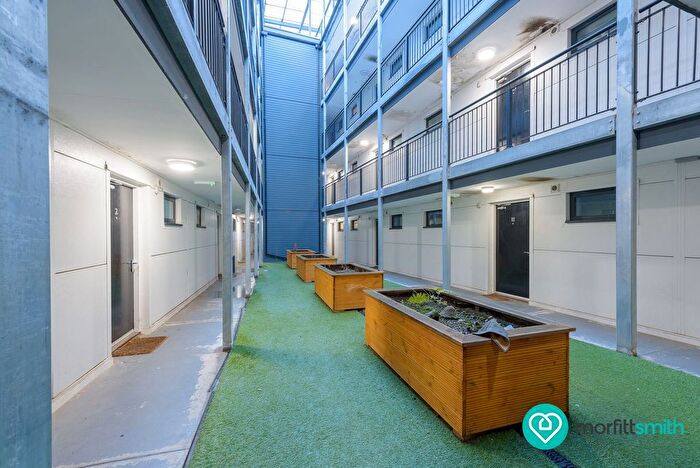1 Bedroom Flat To Rent In City Towers, Watery Street, Sheffield, S3