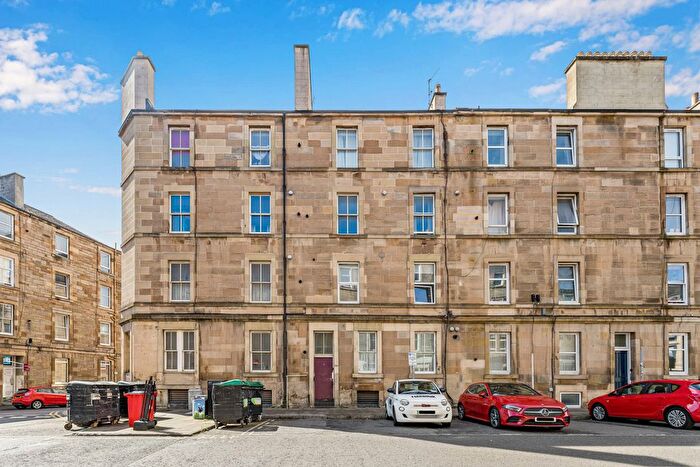 1 Bedroom Flat For Sale In / Albert Street, Leith, Edinburgh, EH7