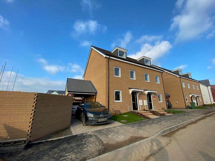 3 Bedroom Semi-Detached House To Rent In Wycombe Close, Littlemore, Oxford OX4