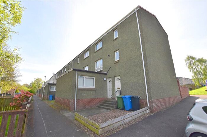 3 Bedroom Maisonette To Rent In Kenilworth Rise, Livingston, West Lothian, EH54
